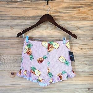 Forever 21 Pineapple Ruffle Shorts Ladies Size Medium NWT